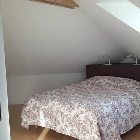 Grande Maison Sur Propriete Pres De La De Morgat